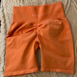 NVGTN Scrunch Shorts